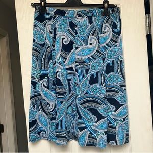 Size large Esteez slip on elastic waist Blue Paisley Skater Skirt
